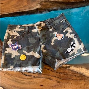 NWT Denim Camo Shorts 🔥🔥🔥